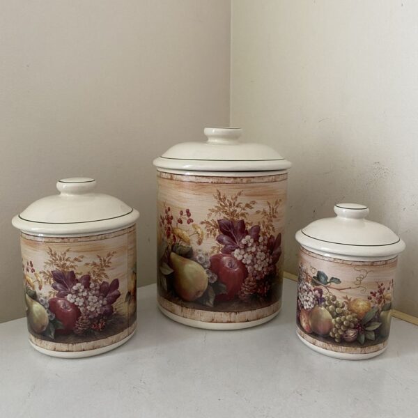 Vintage Pamela Gladding Certified International Windsor Set Of 3 Canisters Fruit