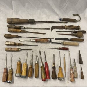 29 piece wood handle tool lot screwdriver, pick, awl, knife, lumber crayon, file