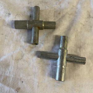 2 Pack Sillcock Key Set,4 Way Water Key Tool,Multi-Functional Silcock Water Keys